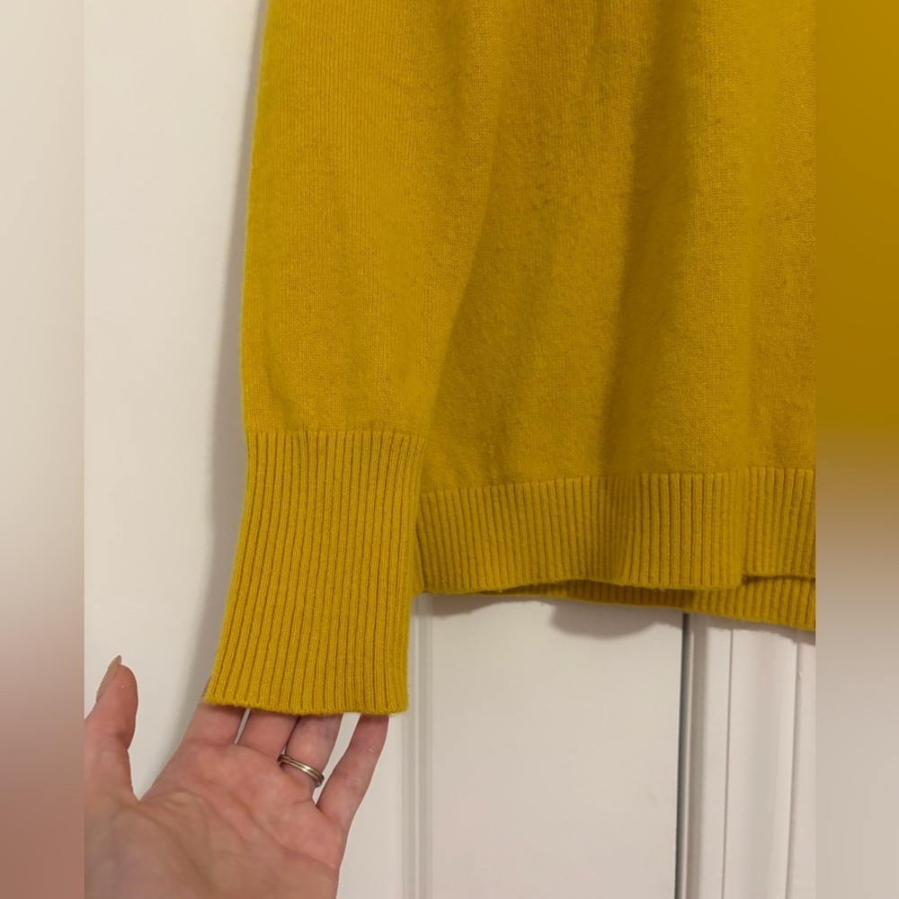 Boden Cashmere Crew Neck Jumper Sweater Yellow Gold - Picture 2 of 5